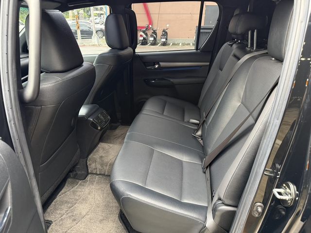 TOYOTA豐田 HILUX  第17張相片