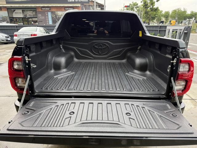 TOYOTA豐田 HILUX  第20張相片