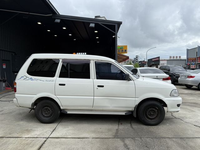 TOYOTA豐田 ZACE SURF  第8張相片