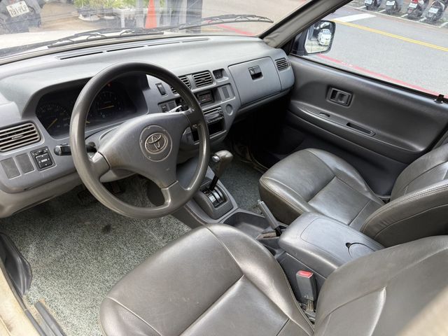 TOYOTA豐田 ZACE SURF  第12張相片