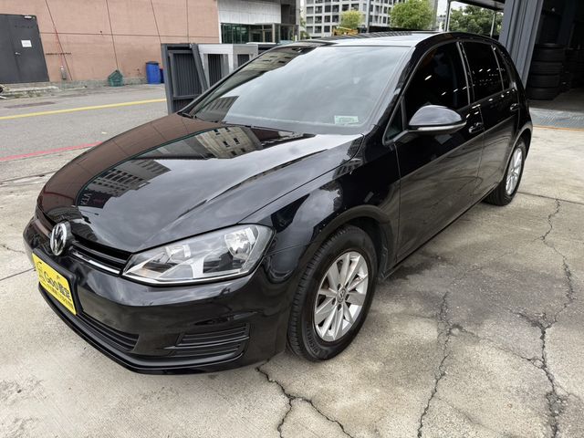 VOLKSWAGEN福斯 GOLF  第1張相片