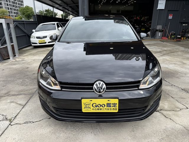 VOLKSWAGEN福斯 GOLF  第2張相片