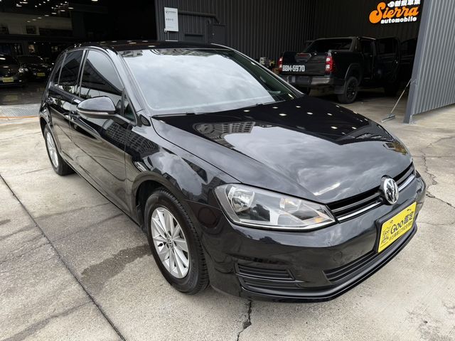 VOLKSWAGEN福斯 GOLF  第3張相片