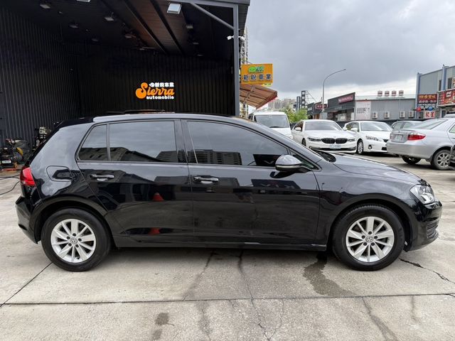 VOLKSWAGEN福斯 GOLF  第8張相片