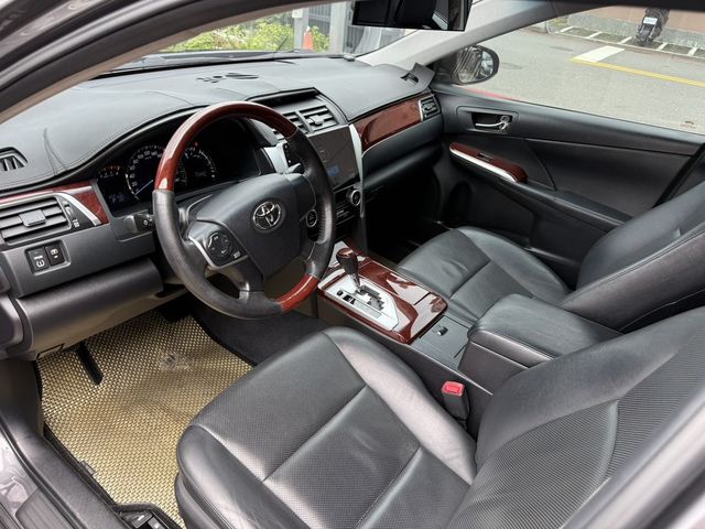 TOYOTA豐田 CAMRY  第11張相片