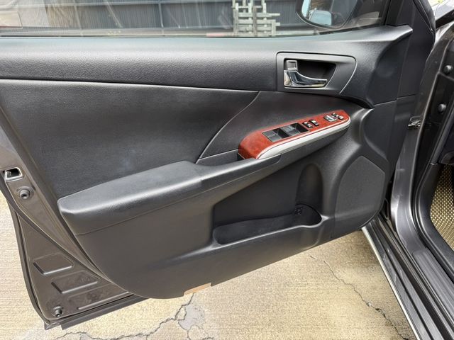 TOYOTA豐田 CAMRY  第14張相片