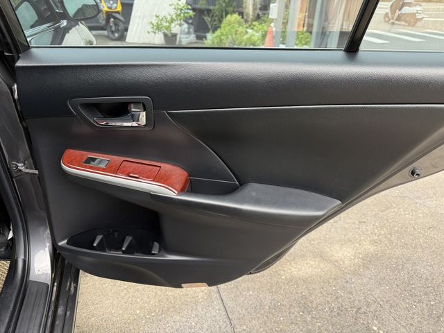 TOYOTA豐田 CAMRY  第16張相片