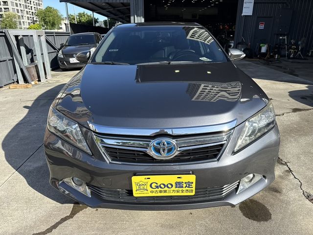 TOYOTA豐田 CAMRY HYBRID  第2張相片