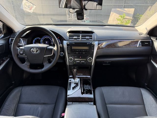 TOYOTA豐田 CAMRY HYBRID  第9張相片