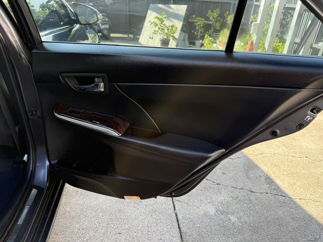 TOYOTA豐田 CAMRY HYBRID  第16張相片