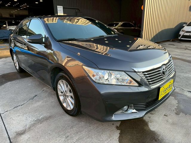 TOYOTA豐田 CAMRY  第2張相片