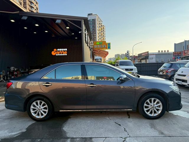 TOYOTA豐田 CAMRY  第8張相片