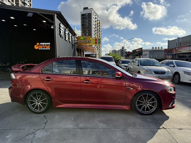 MITSUBISHI三菱 LANCER IO  第8張相片