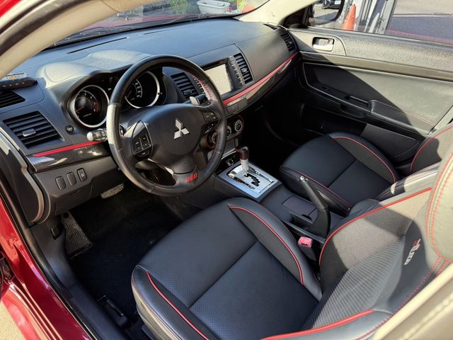 MITSUBISHI三菱 LANCER IO  第12張相片
