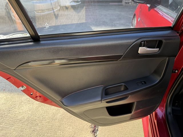 MITSUBISHI三菱 LANCER IO  第18張相片
