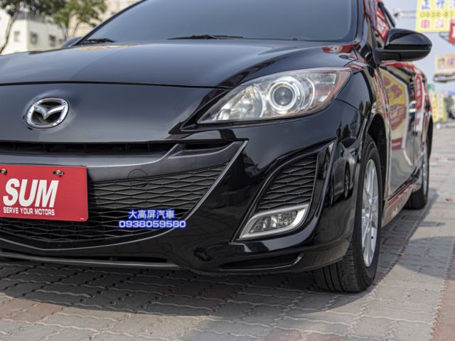 【預約賞車即享網路優惠價】微笑馬三 1.6L 尊貴型 原鈑件 天窗 方向盤快控鍵 遙控車門鎖 ISOFIX  第4張相片