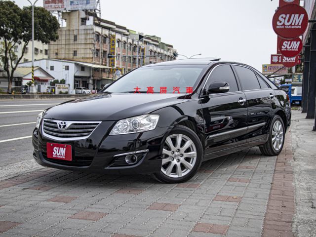 【現況售 有待修】 Camry 2.0L 電動椅 電動窗 定速巡航 恆溫空調 中控螢幕  衛星導航  第2張相片