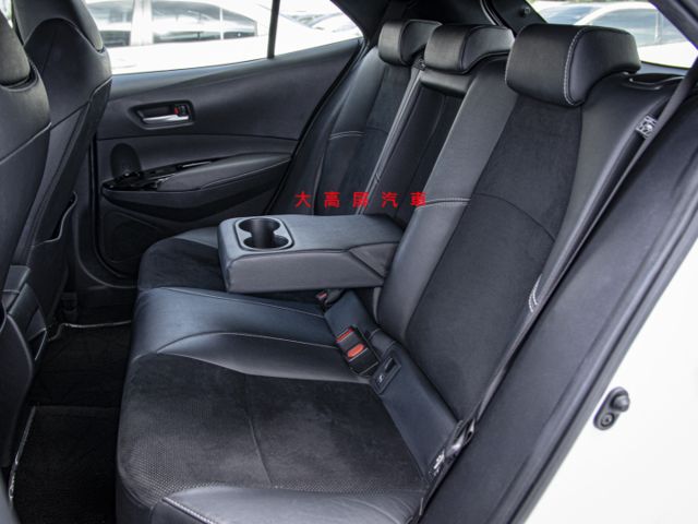 【預約賞車即享網路優惠價】2.0L 尊爵版 原鈑件 LED日行燈 恆溫空調 雙前座電熱椅 中控螢幕 ACC跟車  第10張相片