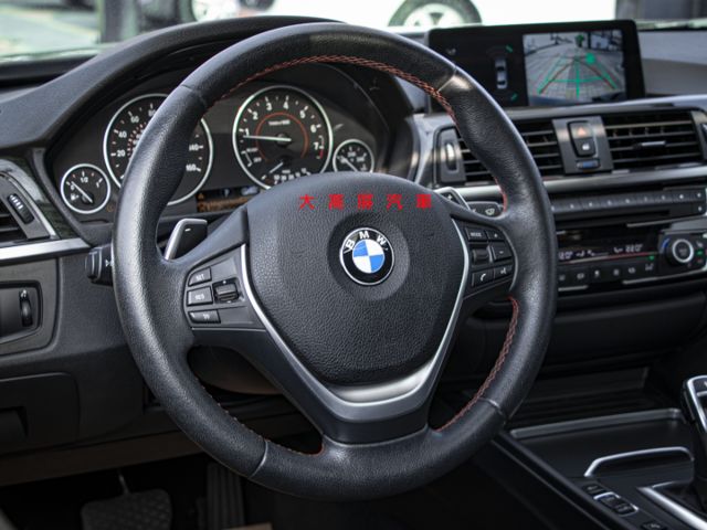 【預約賞車即享網路優惠價】2.0T Sport Line 2D 天窗 換檔撥片 分區溫控 電動椅 IKEY 衛星導航  第12張相片