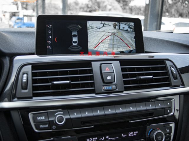 【預約賞車即享網路優惠價】2.0T Sport Line 2D 天窗 換檔撥片 分區溫控 電動椅 IKEY 衛星導航  第15張相片