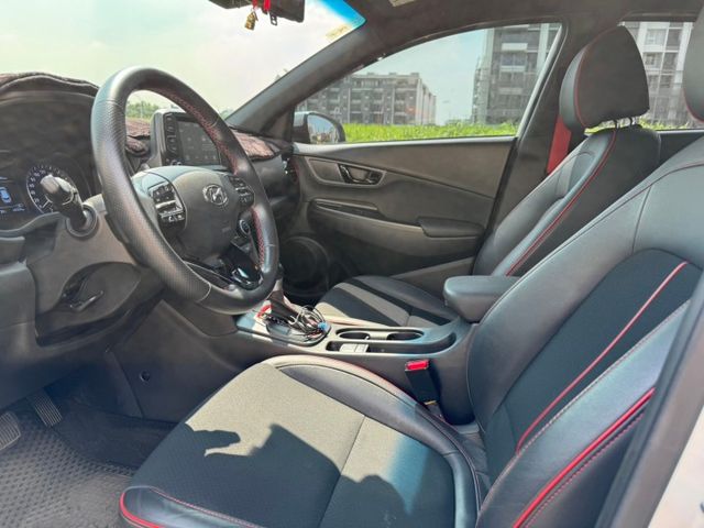 【預約賞車即享網路優惠價】1.6L Hybrid 原鈑件 換檔撥片 恆溫空調 中控螢幕 IKEY 定速巡航 ACC跟車  第3張相片