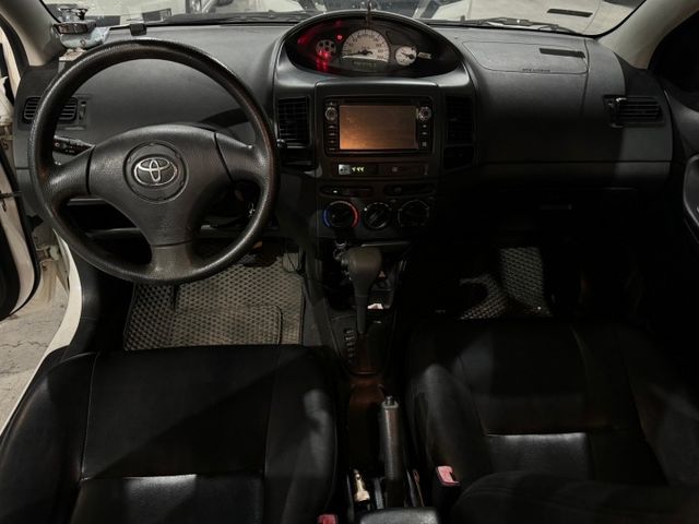 【預約賞車即享網路優惠價】1.5L J 省油代步好車 後霧燈 中控螢幕 倒車影像  第5張相片