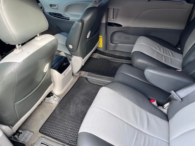 【預約賞車即享網路優惠價】3.5L 運動7座 原鈑件 分區溫控 電動椅 中控螢幕 定速巡航 電動側滑門  第4張相片