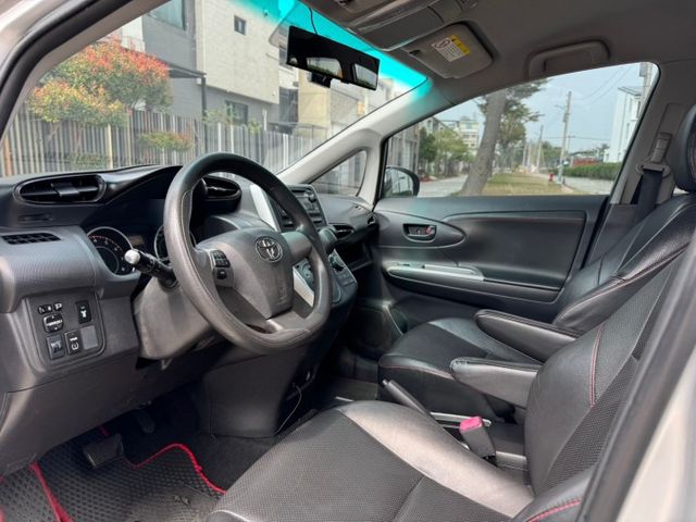 【預約賞車即享網路優惠價】2.0L 經典 原鈑件 前後霧燈 方向盤快控鍵 恆溫空調 CD音響主機 電折後視鏡  第3張相片