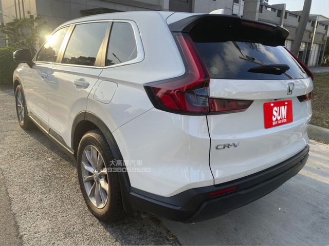 【預約賞車即享網路優惠價】1.5T S 原鈑件 全景天窗 換檔撥片 分區溫控 電動椅 IKEY 電尾門 衛星導航 ACC  第2張相片