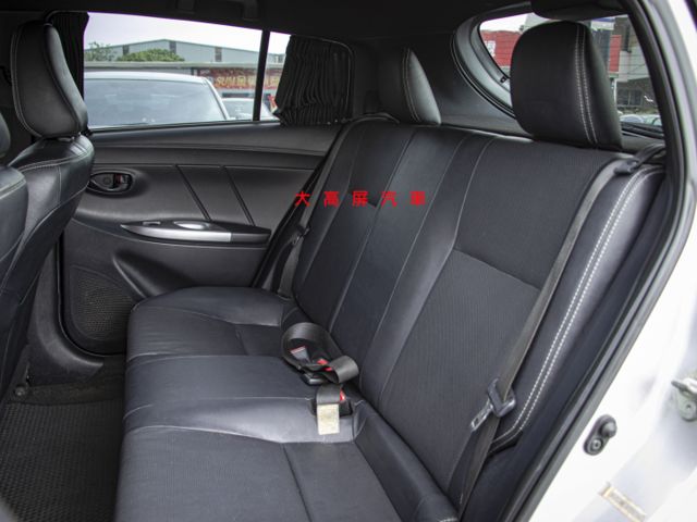 【預約賞車即享網路優惠價】1.5L 經典  後霧燈 後座分離倒覆 CD音響主機 到車雷達 防盜系統 兒童安全鎖  第10張相片