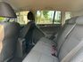 【預約賞車即享網路優惠價】2.0T TSI 原鈑件 後霧燈 恆溫空調 CD音響主機 電動尾門 ISOFIX  第4張縮圖