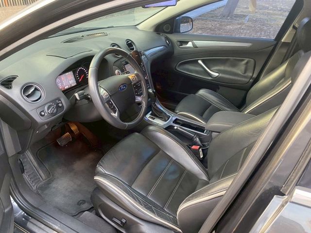 【預約賞車即享網路優惠價】2.0T EcoBoost運動旗艦 天窗 電動椅 分區溫控 中控螢幕 IKEY 定速巡航  第3張相片