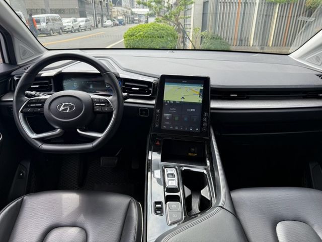 【預約賞車即享網路優惠價】1.5T GLT-A 原鈑件 全景天窗 恆溫 中控螢幕 定速 IKEY 環景 電側滑門 ACC  第5張相片