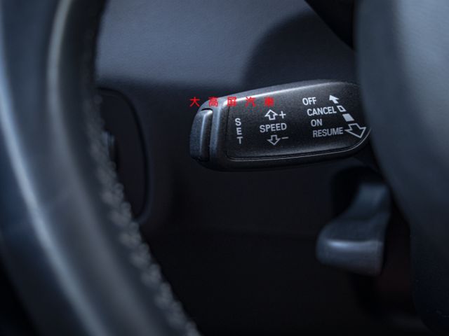 【預約賞車即享網路優惠價】1.4T 30 TFSI 原鈑件 方向盤快控鍵 恆溫空調 中控螢幕 定速巡航 循跡防滑  第15張相片