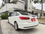 【預約賞車即享網路優惠價】1.6L 汽油時尚型 原鈑件 LED日行燈 方向盤快控鍵 中控螢幕 倒車影像 定速  第2張縮圖