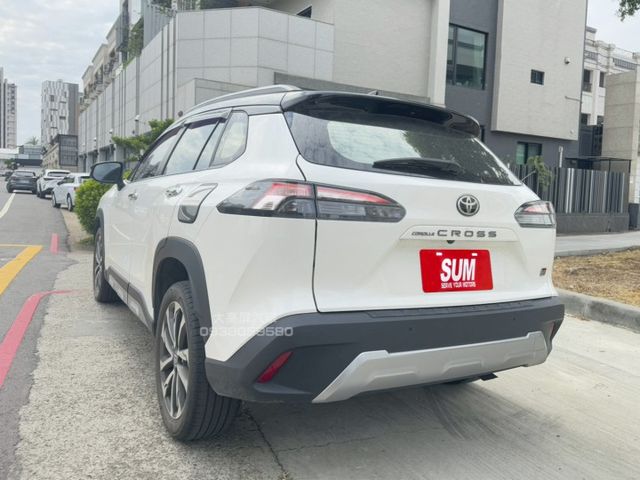 【預約賞車即享網路優惠價】1.8L GR Sport 空力套件 恆溫空調 IKEY 定速巡航 環景影像 ACC 跑車座椅  第2張相片