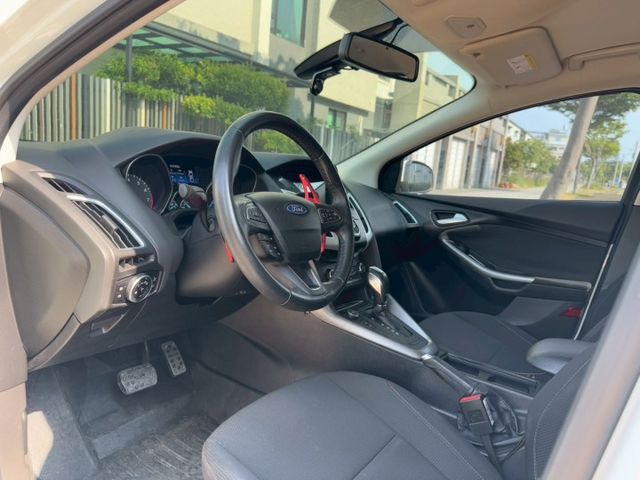 【預約賞車即享網路優惠價】1.0T 原鈑件 SS手自排 LED日行燈 方向盤快控鍵 換檔撥片 中控螢幕 定速  第3張相片