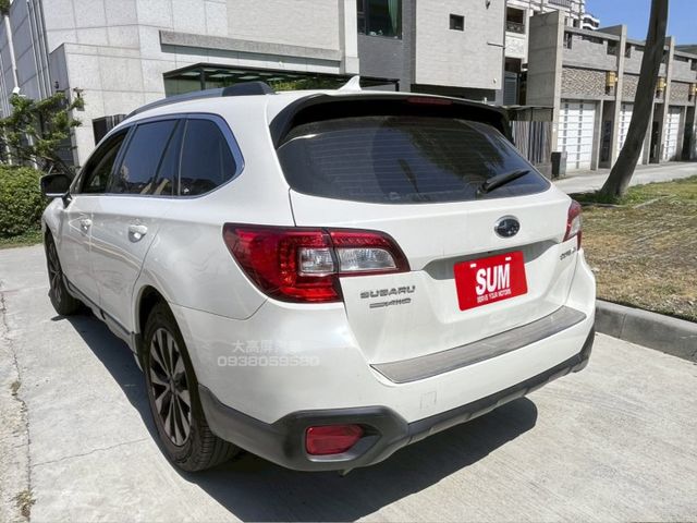 【預約賞車即享網路優惠價】2.5L i-S 天窗 換檔撥片 分區溫控 電動椅 IKEY 定速 中控螢幕 電尾門  第2張相片