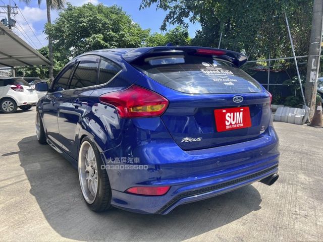 【預約賞車即享網路優惠價】1.5T 汽油頂級運動型 原鈑件 空力套件 天窗 換檔撥片 分區溫控 IKEY 定速 自動停車  第2張相片