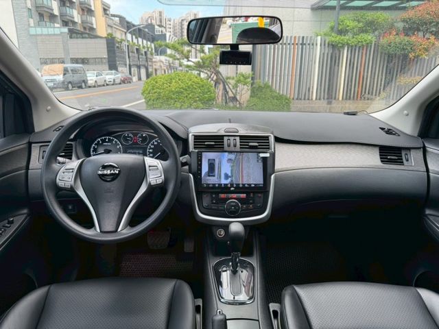 【預約賞車即享網路優惠價】1.6L 旗艦版 原鈑件 LED日行燈 方向盤快控鍵 分區溫控  IKEY 定速 環景  第5張相片