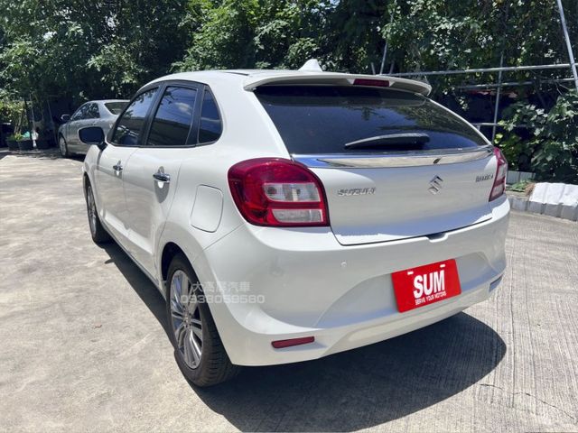 【預約賞車即享網路優惠價】1.0T GLX LED日行燈 方向盤快控鍵 換檔撥片 恆溫空調 IKEY 定速巡航 循跡防滑  第2張相片