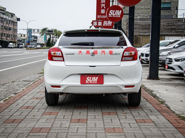 【預約賞車即享網路優惠價】1.0T GLX LED日行燈 方向盤快控鍵 換檔撥片 恆溫空調 IKEY 定速巡航 循跡防滑  第7張相片