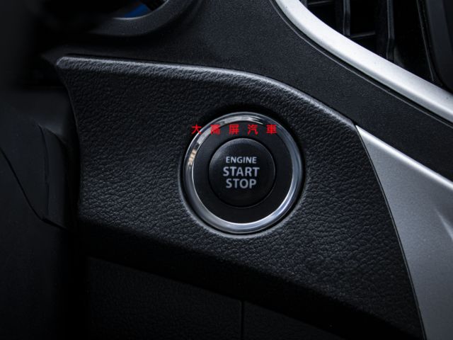 【預約賞車即享網路優惠價】1.0T GLX LED日行燈 方向盤快控鍵 換檔撥片 恆溫空調 IKEY 定速巡航 循跡防滑  第14張相片