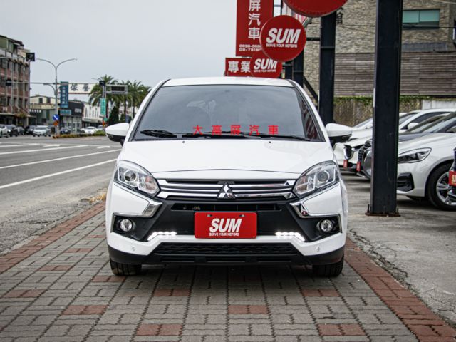 【預約賞車即享網路優惠價】1.5L 輕鬆型 原鈑件 LED日行燈 恆溫空調 IKEY 電動尾門 循跡防滑  第3張相片