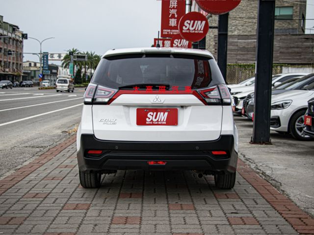 【預約賞車即享網路優惠價】1.5L 輕鬆型 原鈑件 LED日行燈 恆溫空調 IKEY 電動尾門 循跡防滑  第6張相片