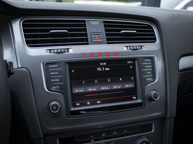 【預約賞車即享網路優惠價】1.2T TL 原鈑件 後霧燈 後座出風口 中控螢幕 藍牙通訊 循跡防滑  第13張相片