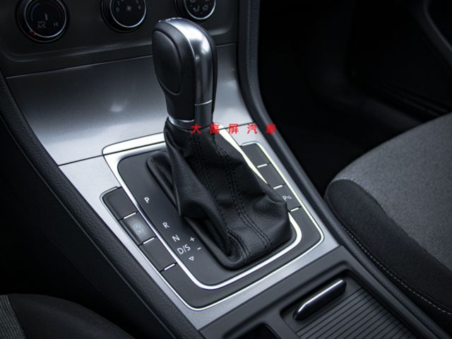 【預約賞車即享網路優惠價】1.2T TL 原鈑件 後霧燈 後座出風口 中控螢幕 藍牙通訊 循跡防滑  第16張相片