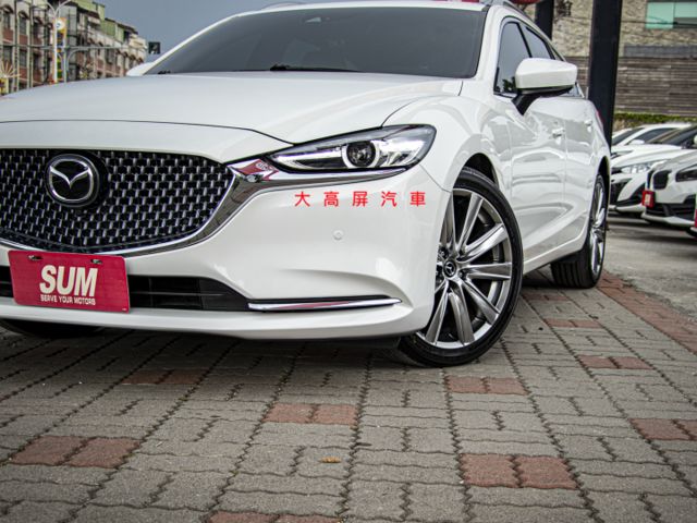 【預約賞車即享網路優惠價】2.5L Signature 原鈑件 換檔撥片 分區溫控 電動椅 IKEY 環景 定速 ACC  第4張相片