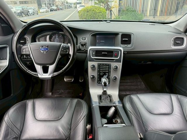 【D4豪華運動版】歡迎同行盤調～力拼全台最低價！讓您買到最實惠的價格  第5張相片