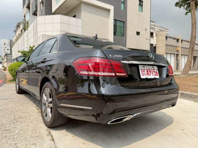 【總代理Avantgarde頂規頭尾燈】歡迎同行盤調～力拼全台最低價！讓您買到最實惠的價格  第2張相片